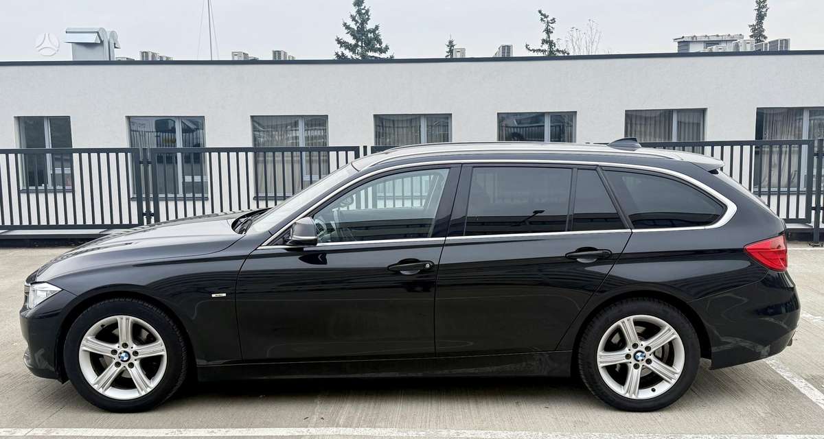 BMW 320 2013 — photo 6