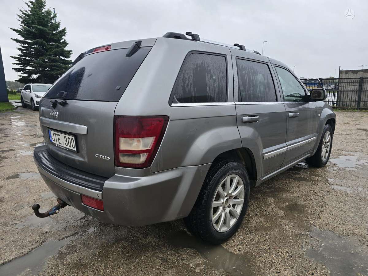 Jeep Grand 2008 — салон