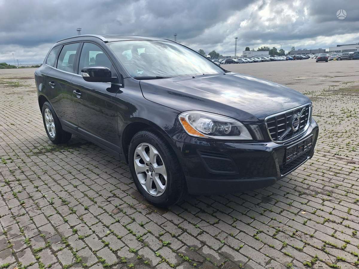 Volvo XC60, 2010 — vehicle for AFU from Europe
