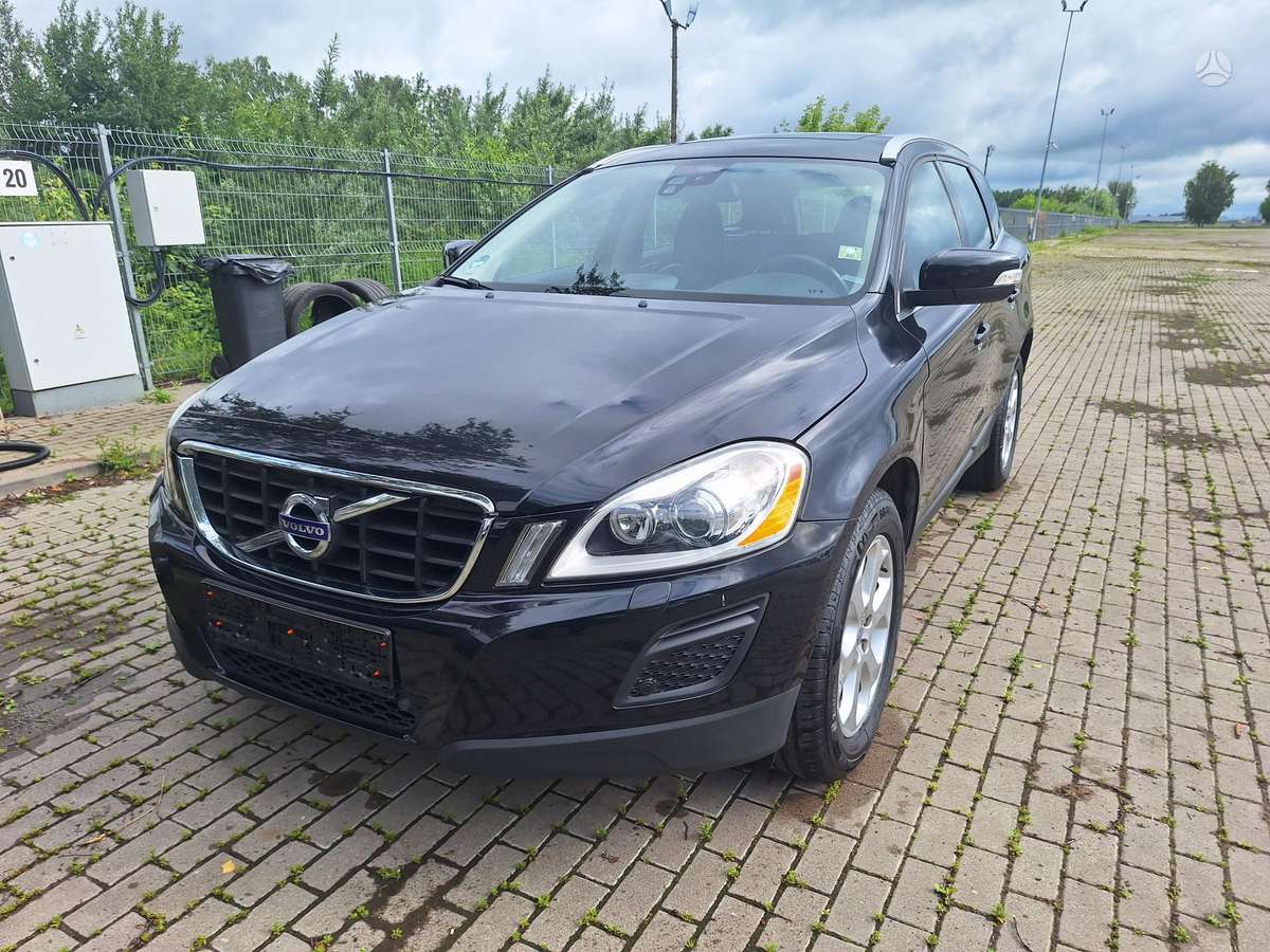 Volvo XC60 2010 — engine 1984 cm³, 163 HP (120kW)