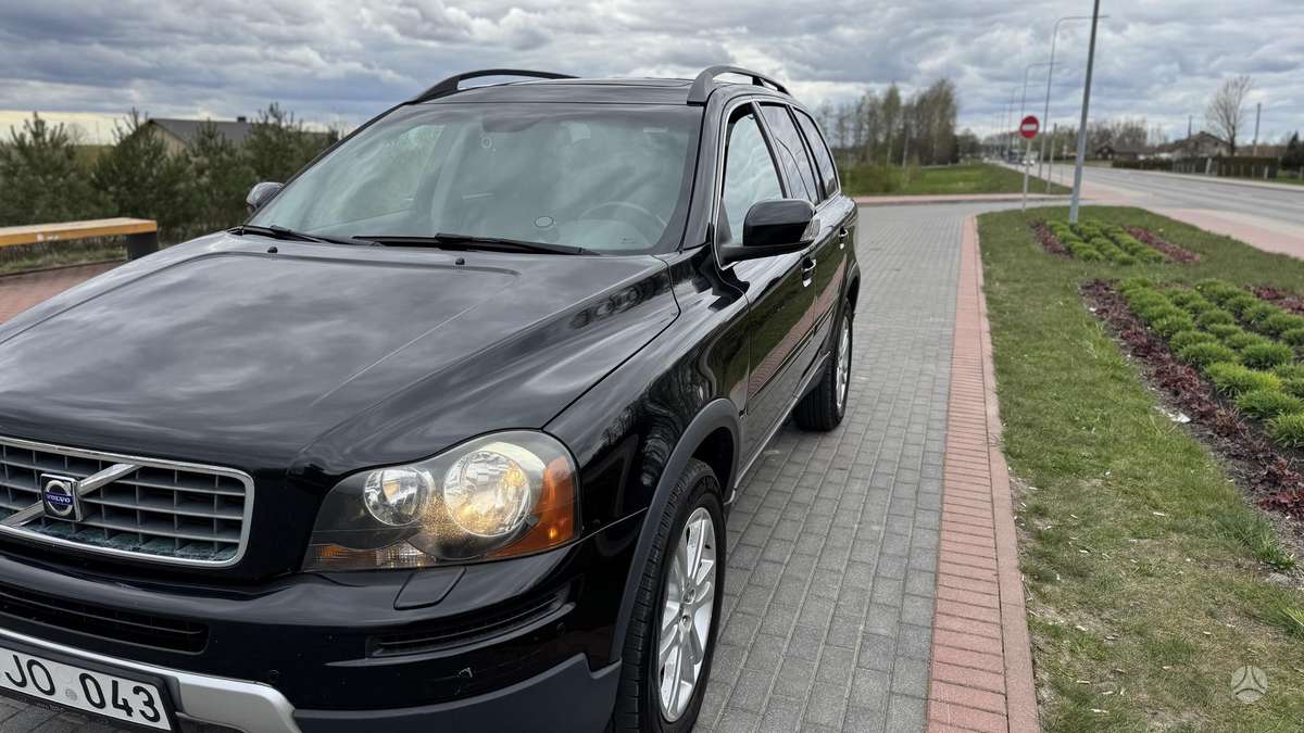 Volvo XC90 2009 — вигляд ззаду