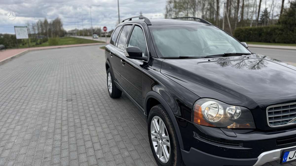 Volvo XC90 2009 — салон