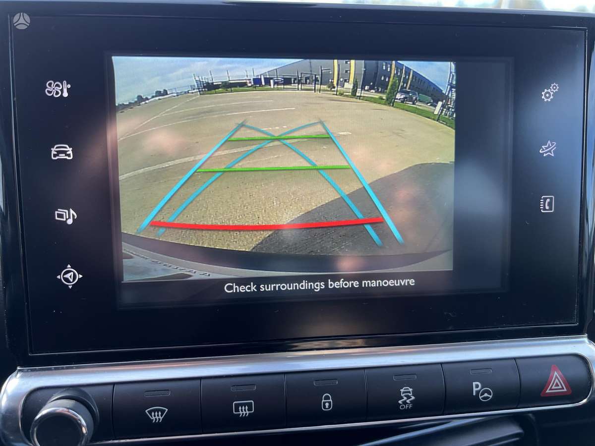 Citroen C4 2015 — photo 12