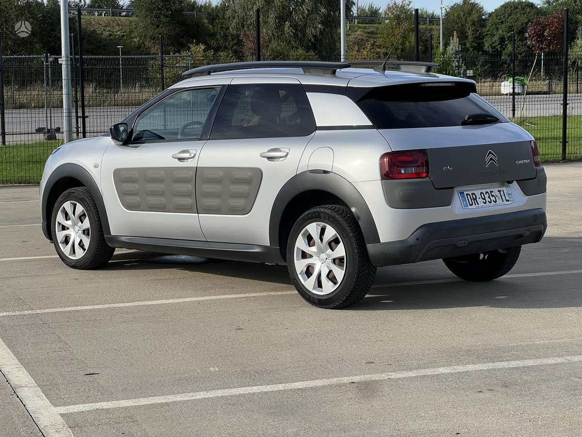 Citroen C4 2015 — engine 1199 cm³, 82 HP (60kW)