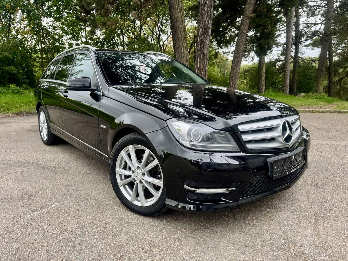 Mercedes-Benz C220, 2013