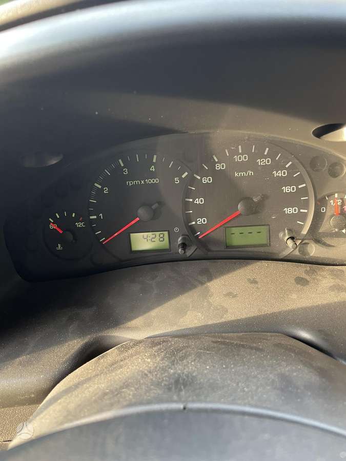 Ford Transit 2006 — photo 18