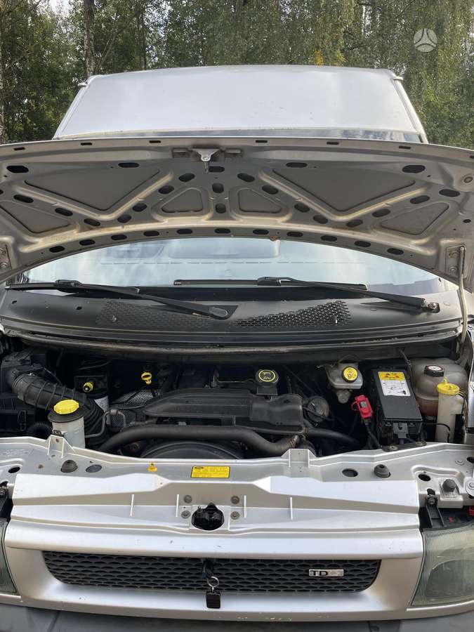 Ford Transit 2006 — photo 19
