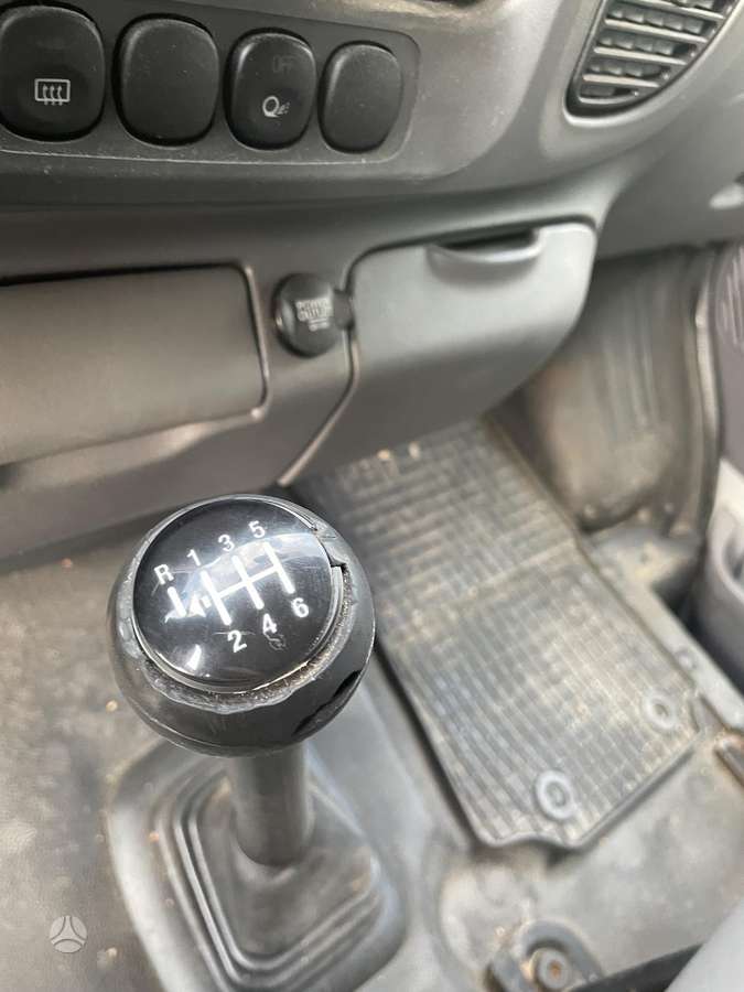 Ford Transit 2006 — photo 25
