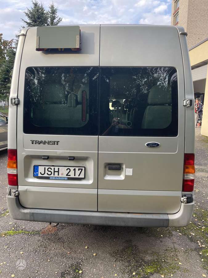 Ford Transit 2006 — photo 9