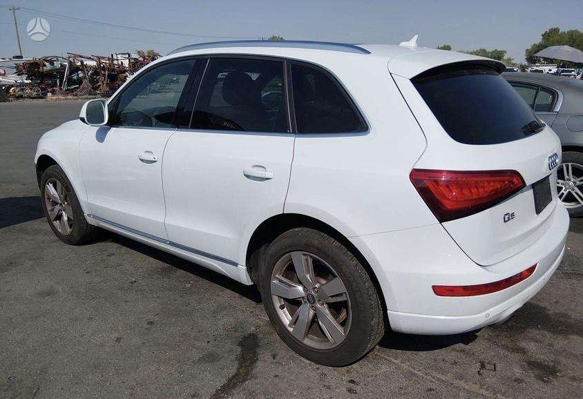 Audi Q5 2014 — двигун 1984 cm³, 220 HP (162kW)