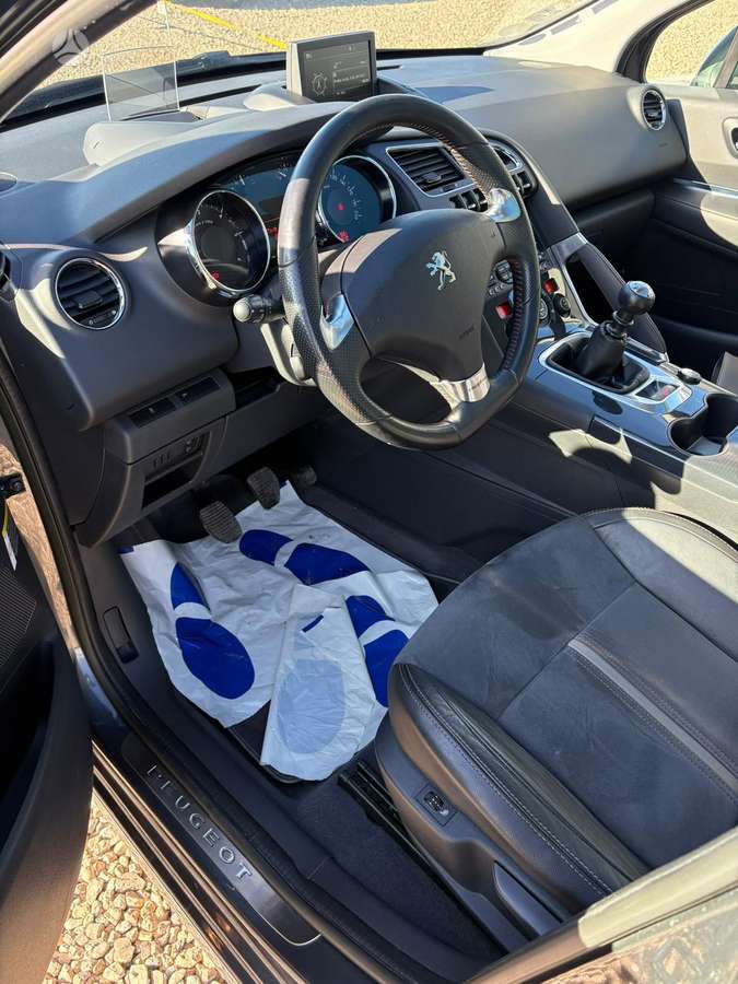 Peugeot 3008 2014 — engine 1997 cm³, 150 HP (110kW)