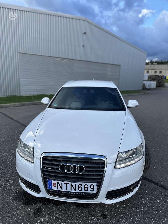 Audi A6 2010 — photo 9