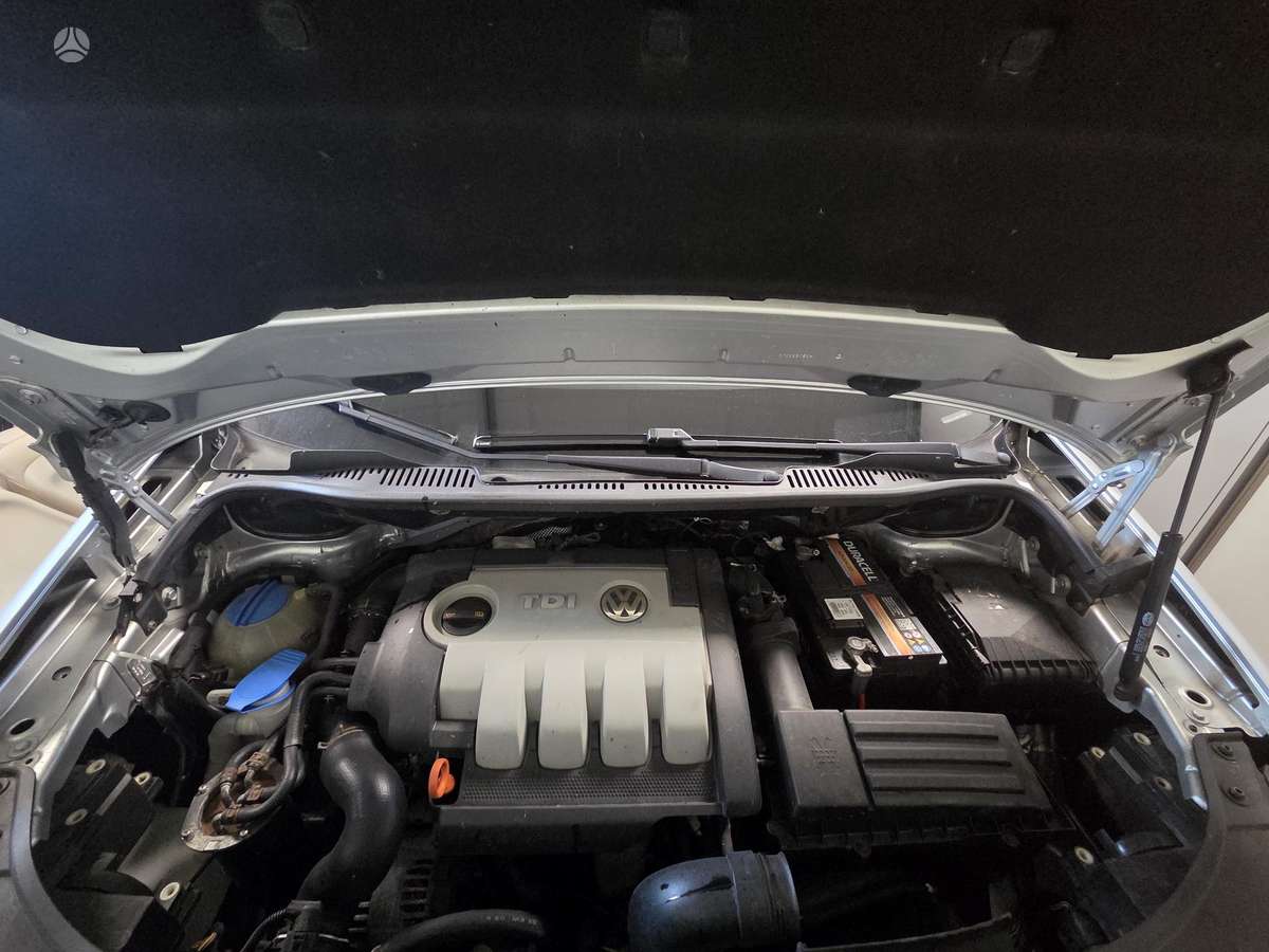 Volkswagen Touran 2008 — photo 5