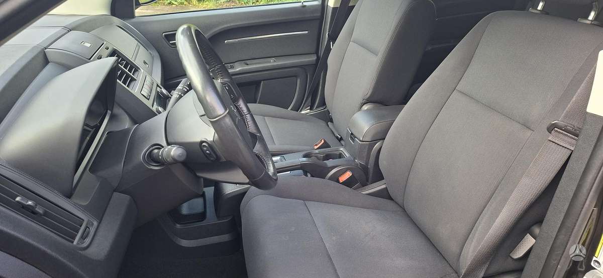 Dodge Journey 2010 — фото 10