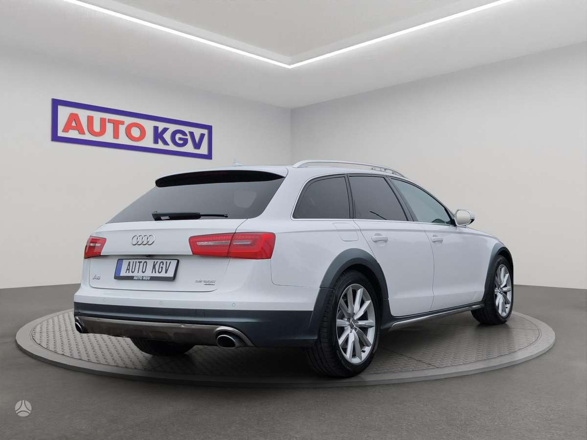 Audi A6 2012 — двигун 3000 cm³, 245 HP (180kW)
