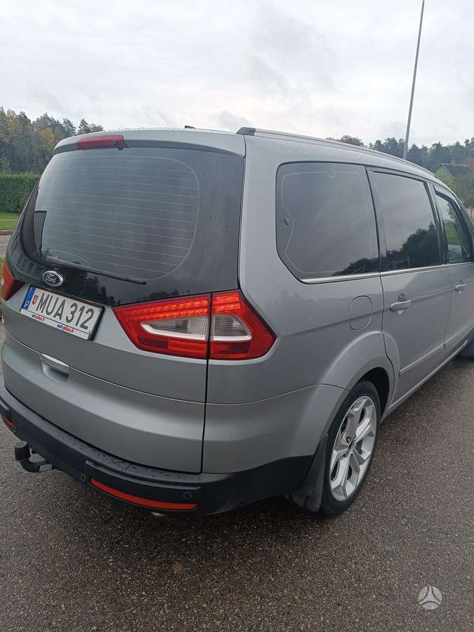 Ford Galaxy 2010 — engine 1976 cm³, 203 HP (149kW)