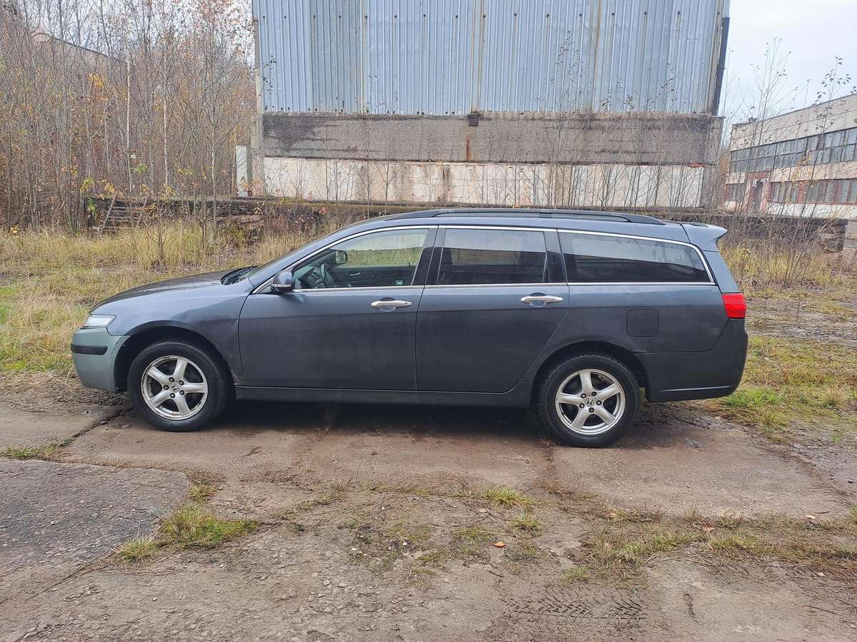 Honda Accord 2007 — engine 2204 cm³, 140 HP (103kW)