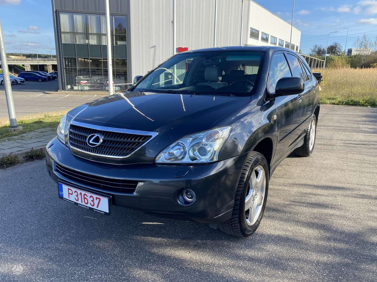Lexus RX 2006 — вигляд ззаду
