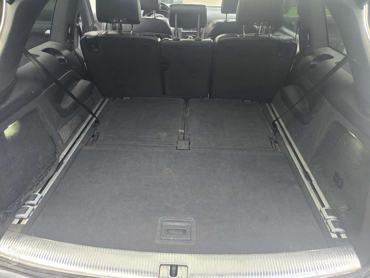Audi Q7 2009 — photo 8