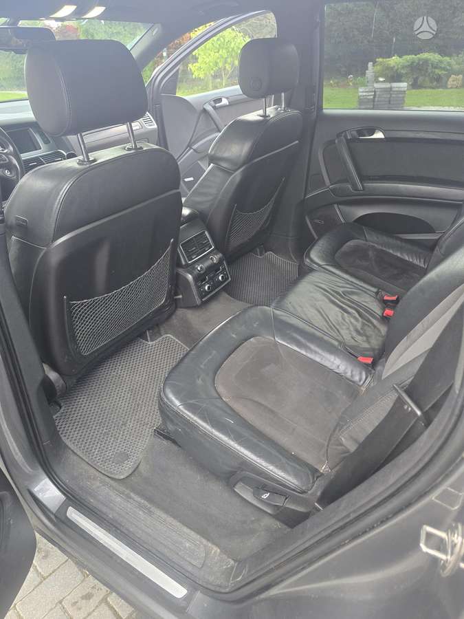Audi Q7 2009 — photo 9