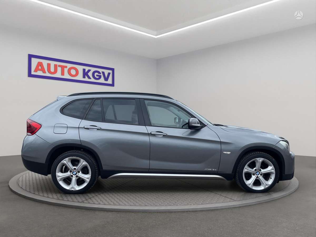 BMW X1 2011 — photo 6