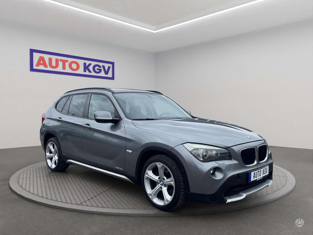 BMW X1 2011 — photo 7