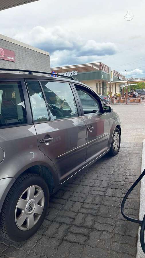 Volkswagen Touran, 2008