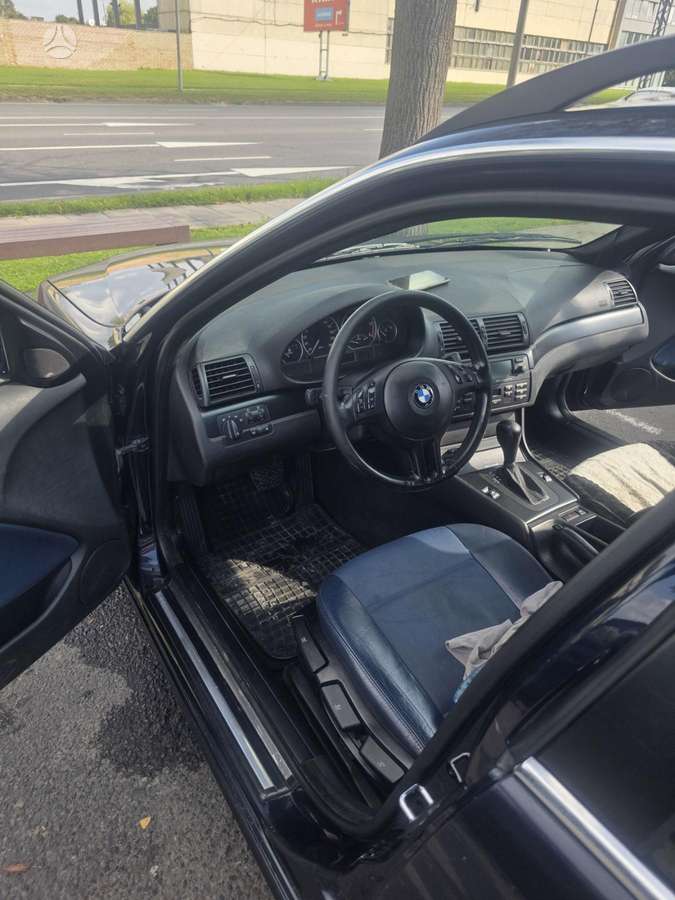 BMW 320 2004 — photo 12