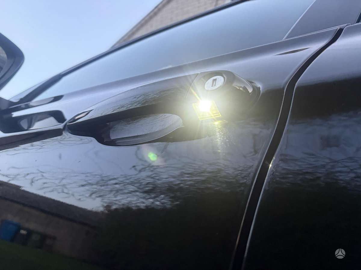 BMW 320 2014 — photo 15