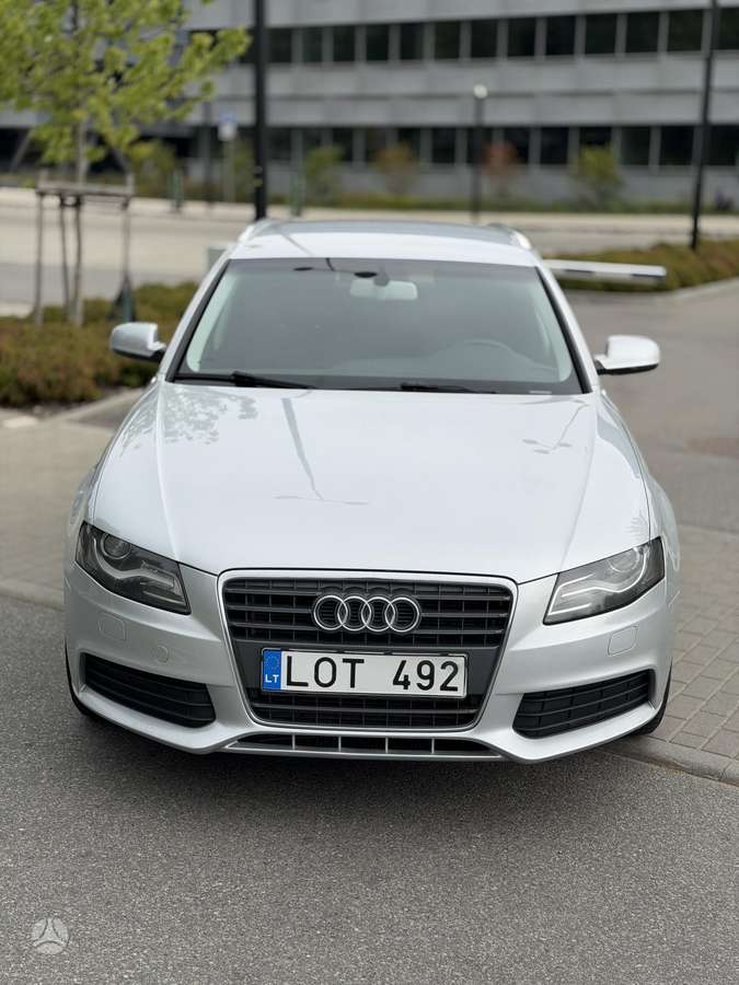 Audi A4 2011 — interior