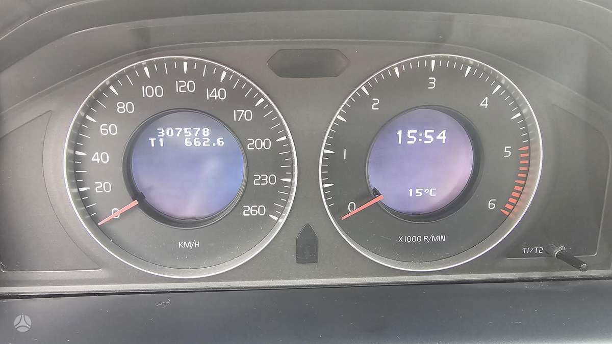Volvo XC60 2009 — photo 19