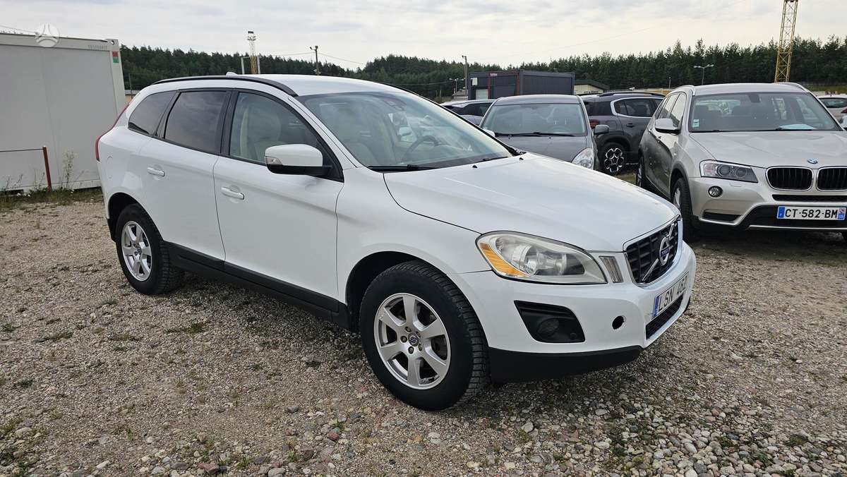 Volvo XC60 2009 — photo 8