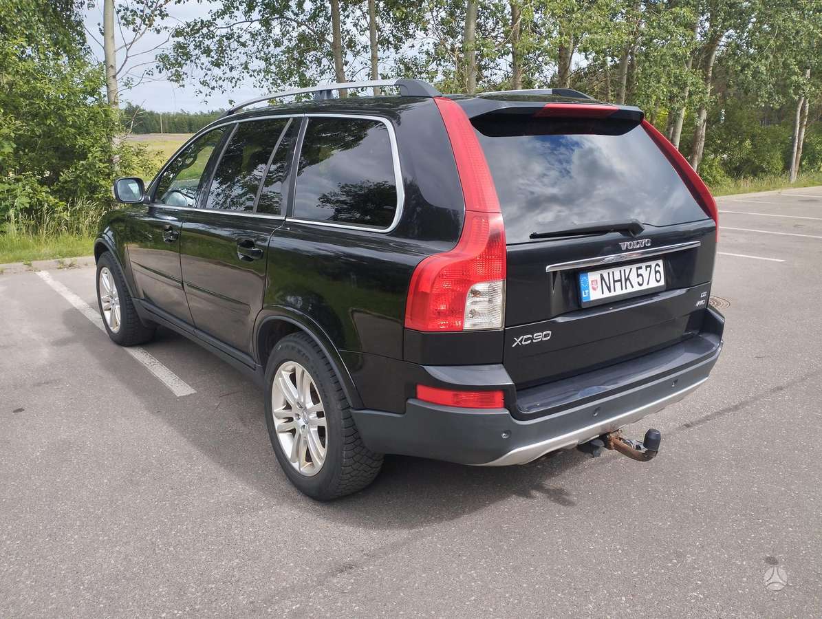 Volvo XC90 2006 — photo 28