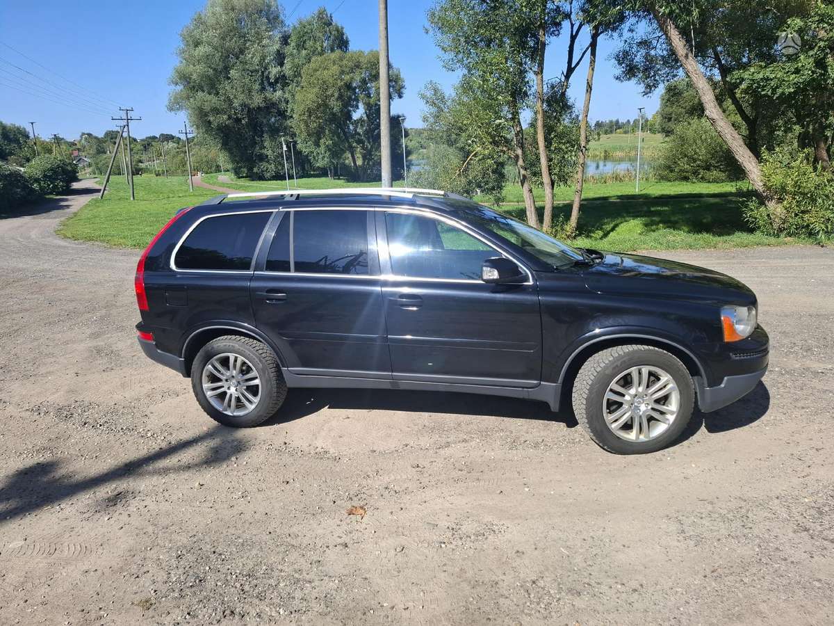 Volvo XC90 2006 — interior