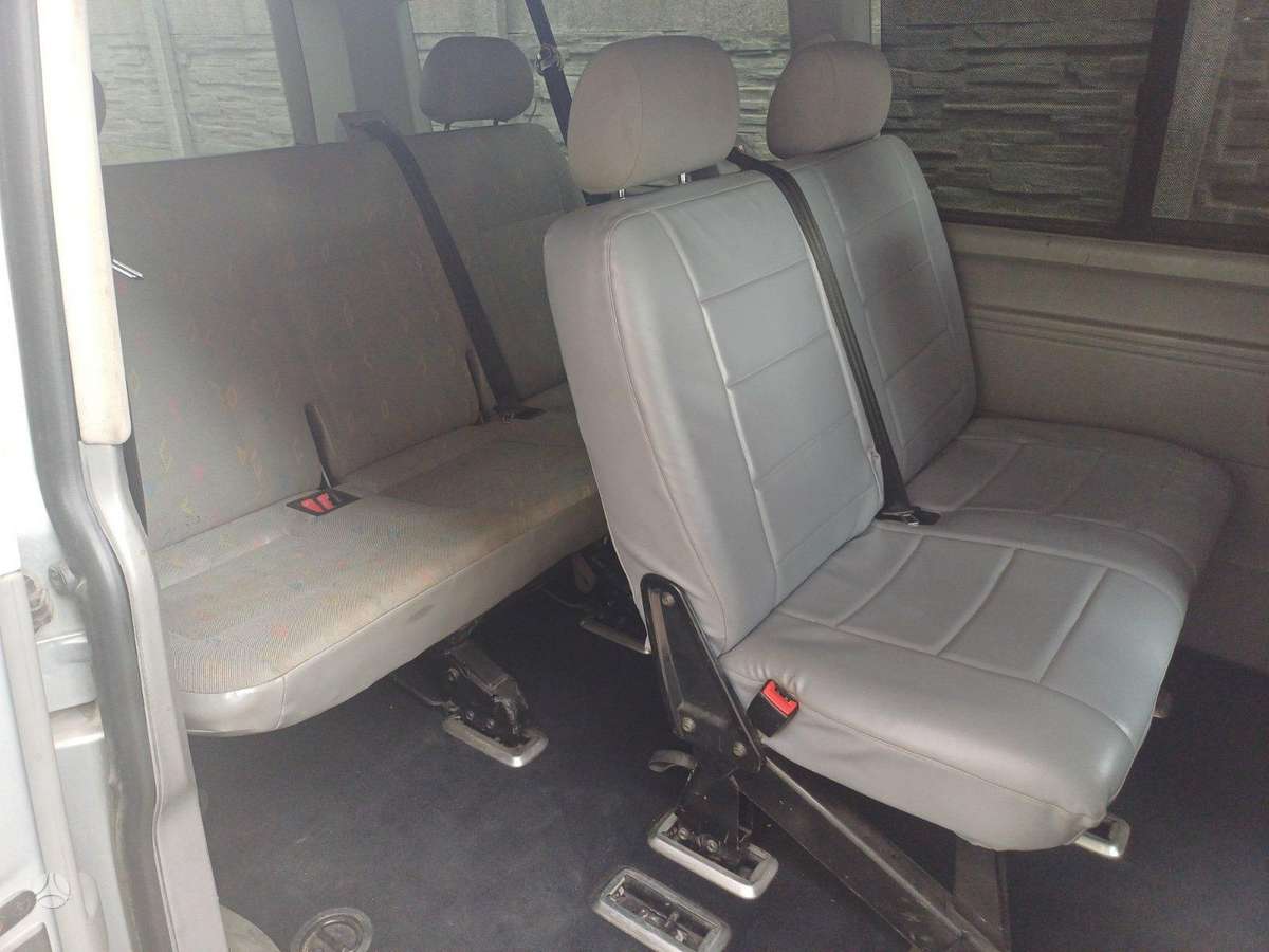 Volkswagen Caravelle 2007 — photo 5