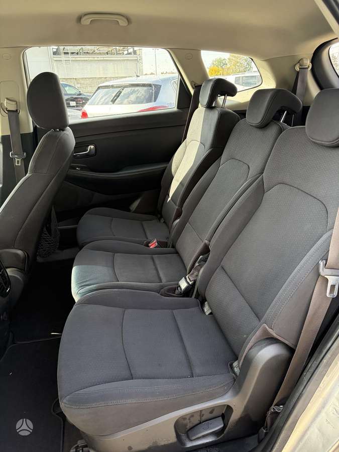 Kia Carens 2014 — photo 10