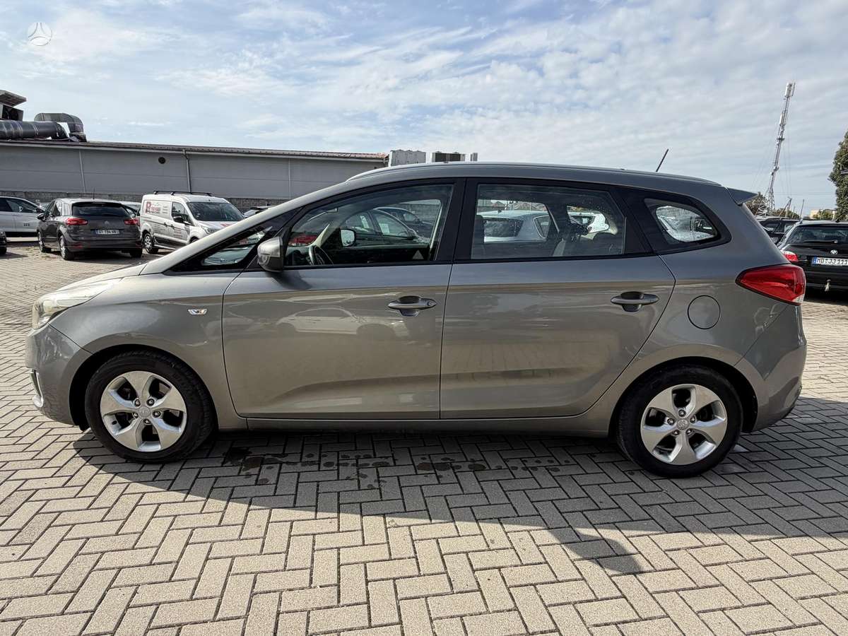 Kia Carens 2014 — engine 1685 cm³, 116 HP (85kW)