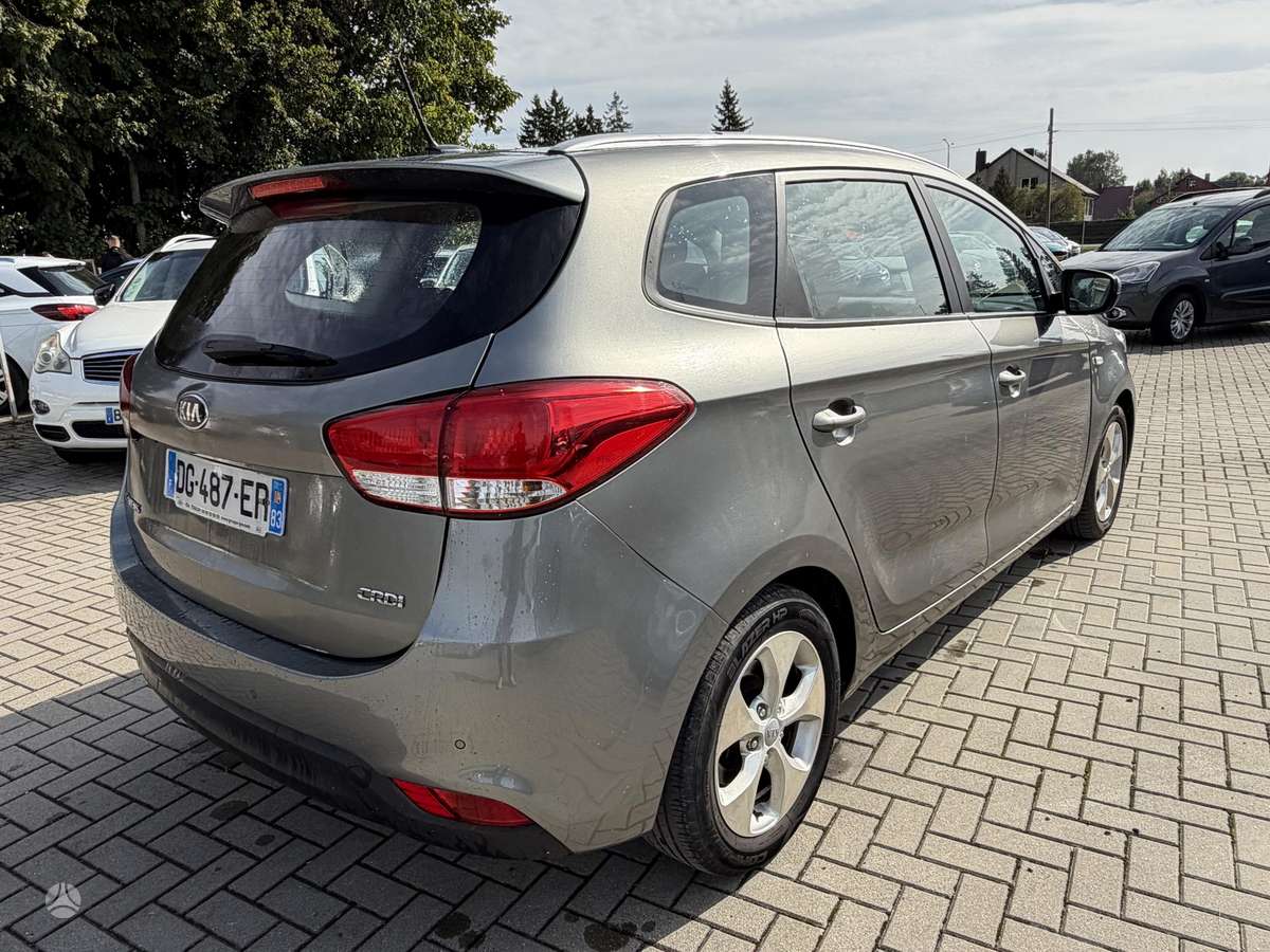 Kia Carens 2014 — photo 7