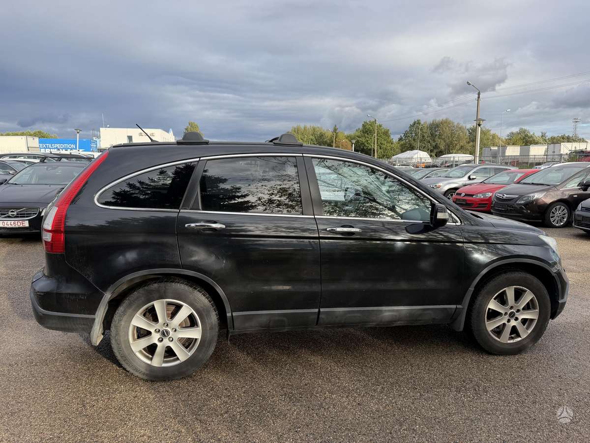Honda CR-V 2007 — двигун 1997 cm³, 150 HP (110kW)