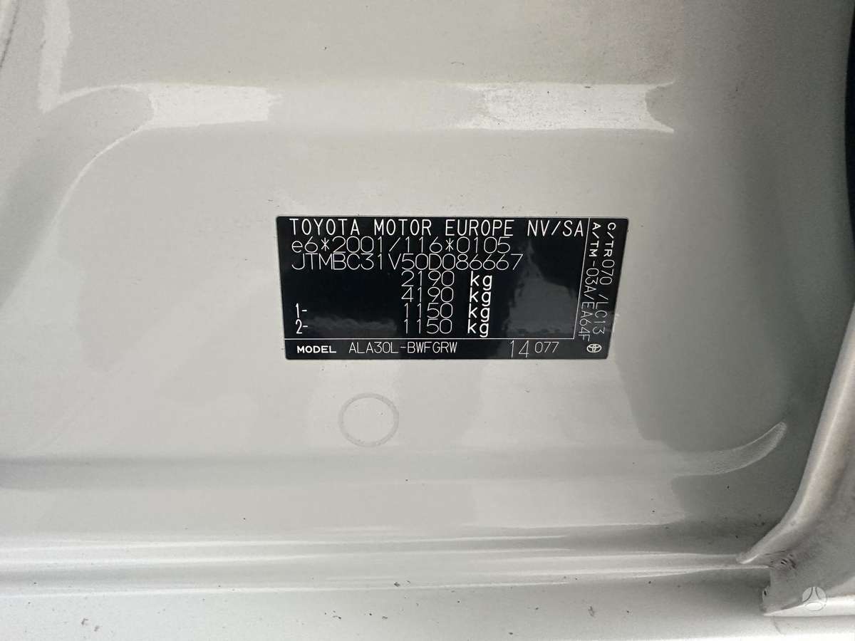 Toyota RAV4 2011 — photo 42