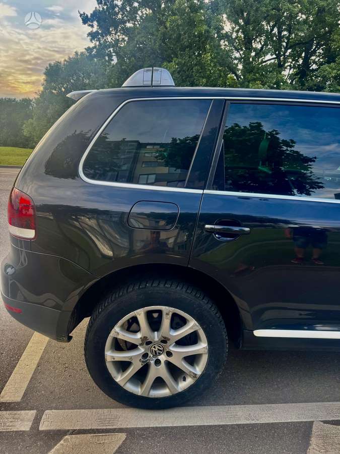 Volkswagen Touareg 2008 — салон