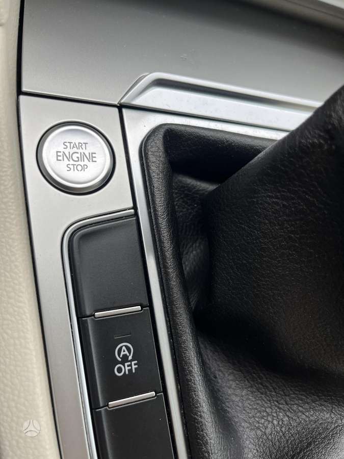 Volkswagen Passat 2015 — фото 13