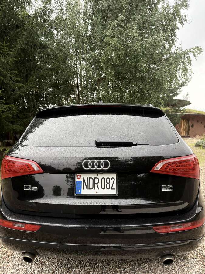 Audi Q5 2010 — photo 19