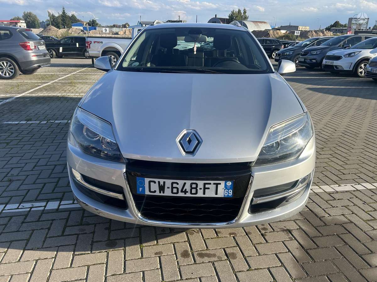 Renault Laguna, 2013