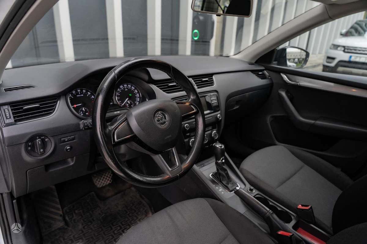 Skoda Octavia 2015 — photo 12