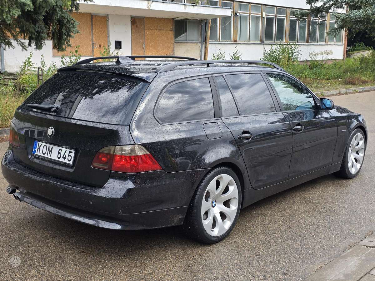 BMW 530 2005 — engine 3000 cm³, 218 HP (160kW)
