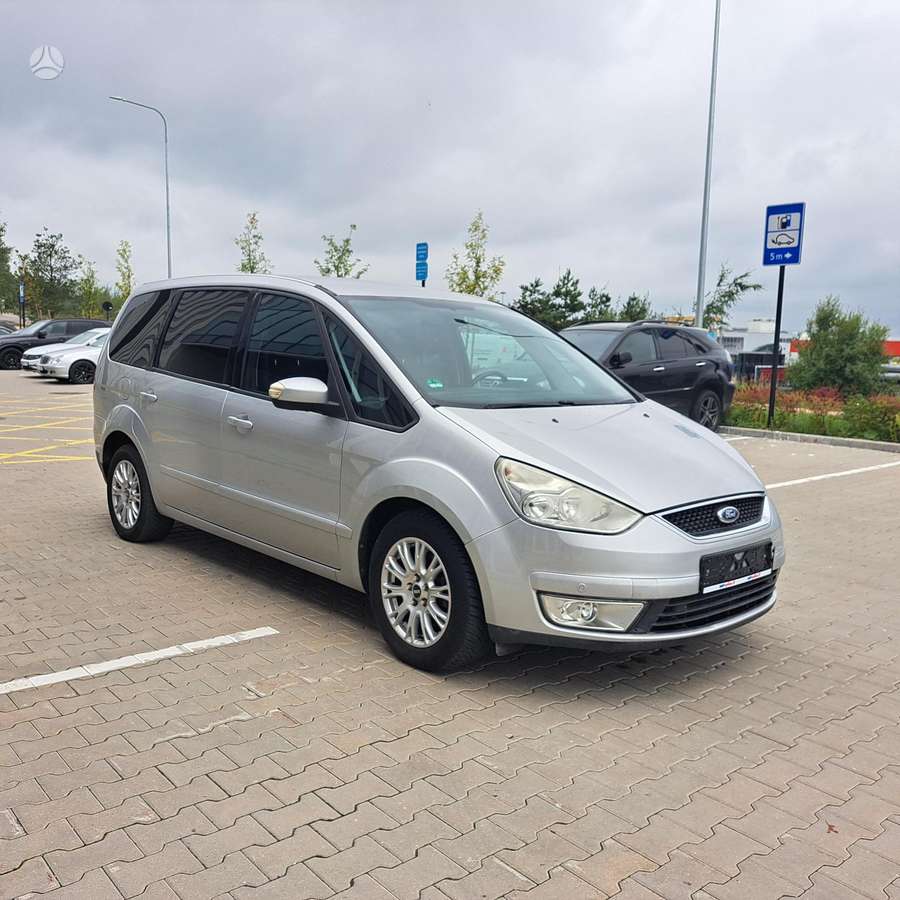 Ford Galaxy 2008 — photo 11