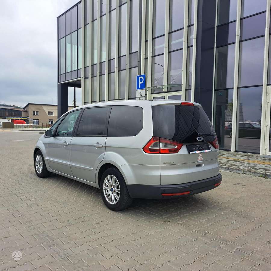 Ford Galaxy 2008 — photo 5