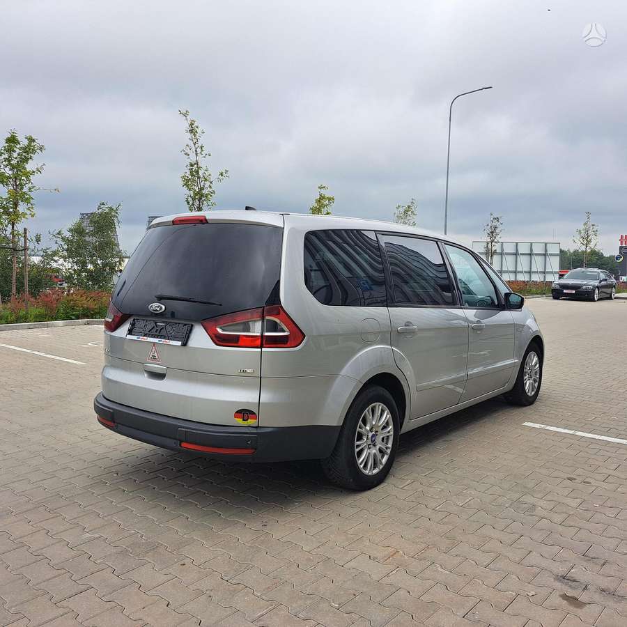 Ford Galaxy 2008 — photo 8