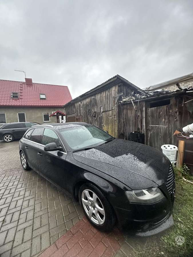 Audi A4 2008 — rear view